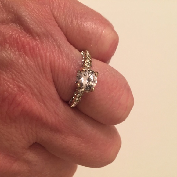 18K Rose Gold Filled White Sapphire Diamond Ring - Picture 4 of 5